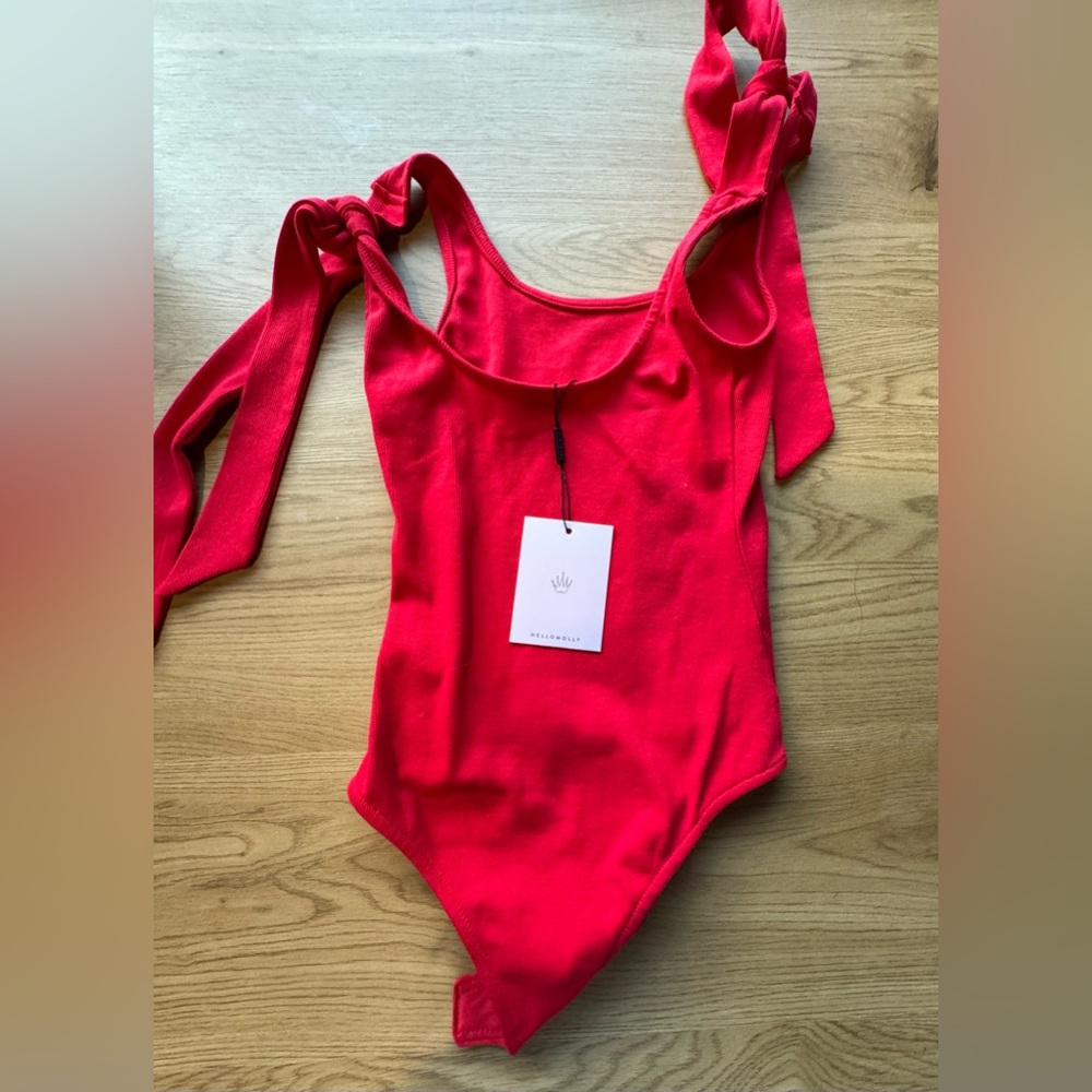 Hello Molly bodysuit